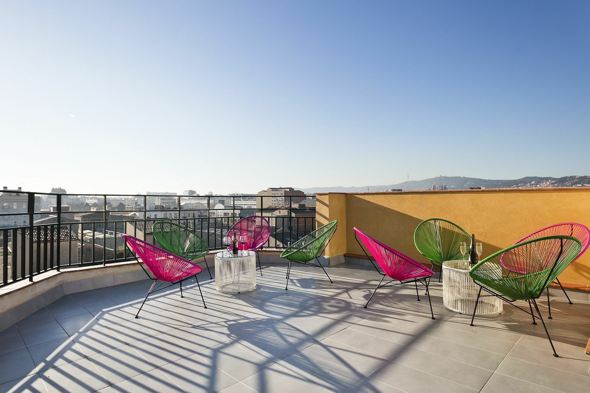 Mar Apartments Barcellona Esterno foto